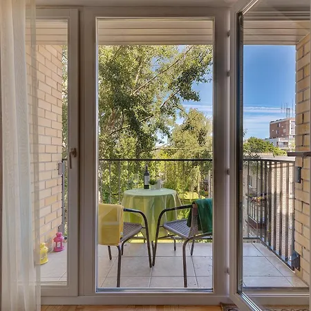 Luxcosy72sq M Selfcheckin Huge2rooms 9minoldtown Freeparking Apartment *