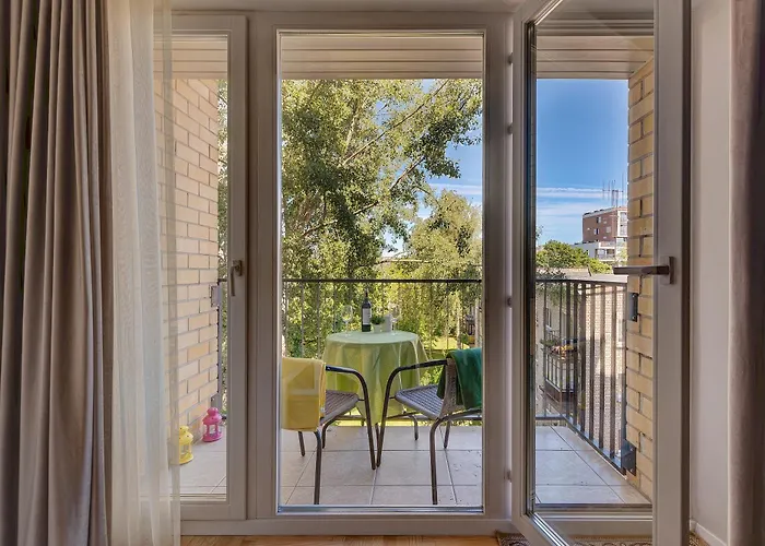 Luxcosy72sq M Selfcheckin Huge2rooms 9minoldtown Freeparking Appartamento *